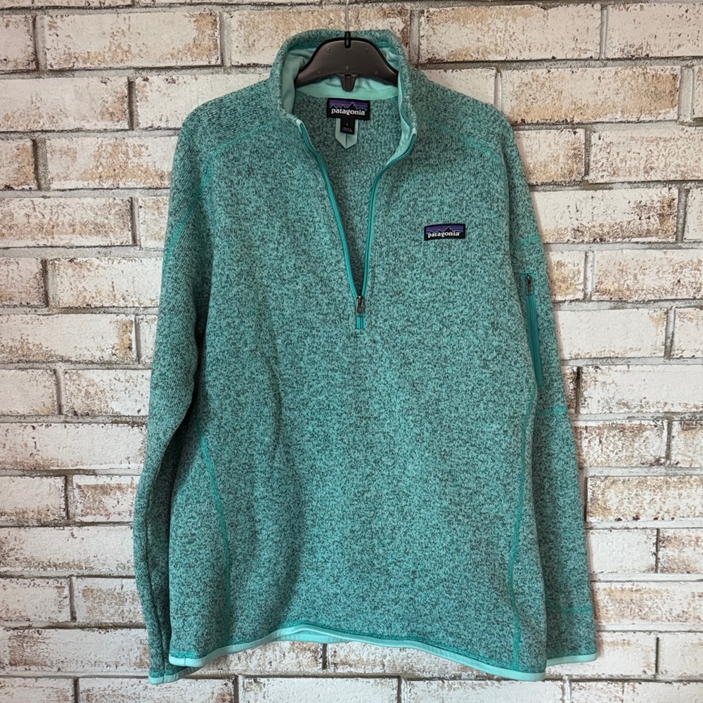 Patagonia Women’s Better Sweater Size Large in Teal